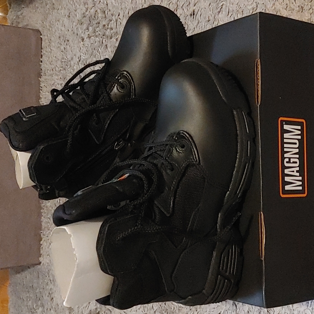 Magnum Work Boots